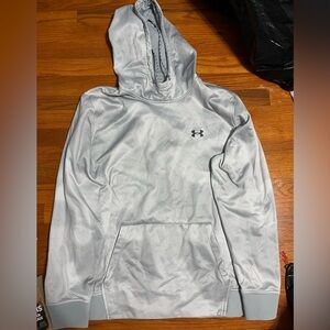 Under armour sweatshirt